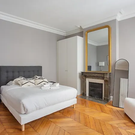 Bastille By Prestige * Paris