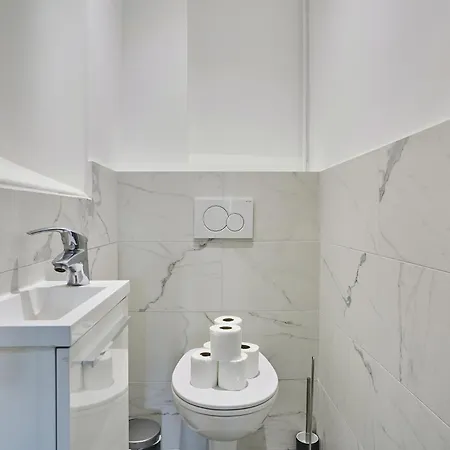 Bastille By Prestige Apartment *